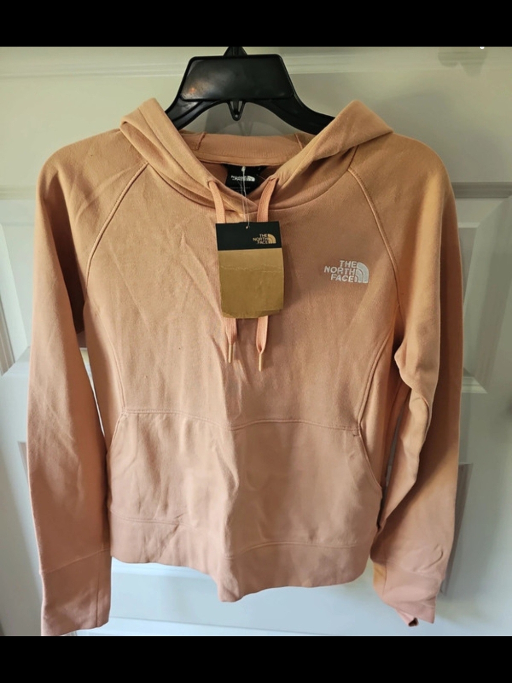 The North Face Women's Peach/Hazy Pink Hooded Pullover Sweatshirt